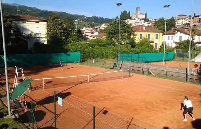 Villa Zi' Rosa Barga Italia